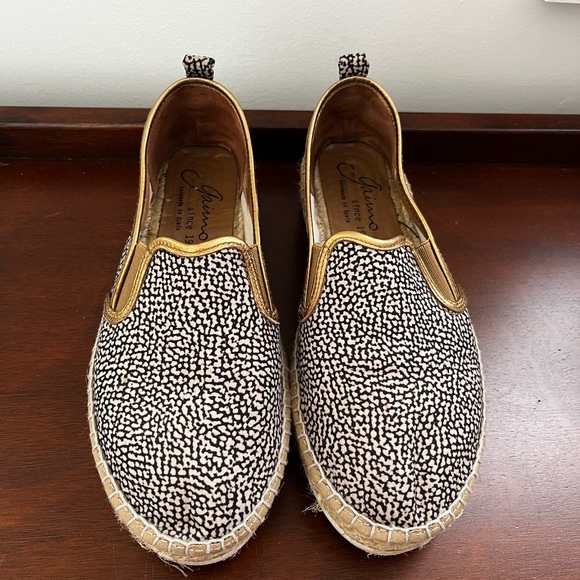 Summer slides. Hand made in Spain. Fits a size 6. - Picture 2 of 4